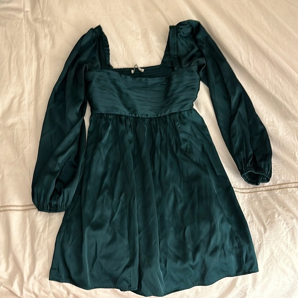 Abercrombie Emerson Balloon Sleeve Babydoll Mini Dress - Picture 5 of 9